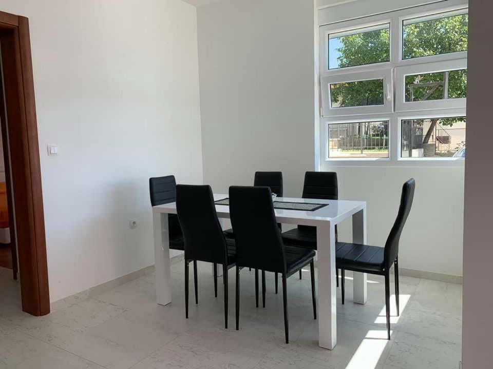 Apartments Bujkovic 巴尔 外观 照片